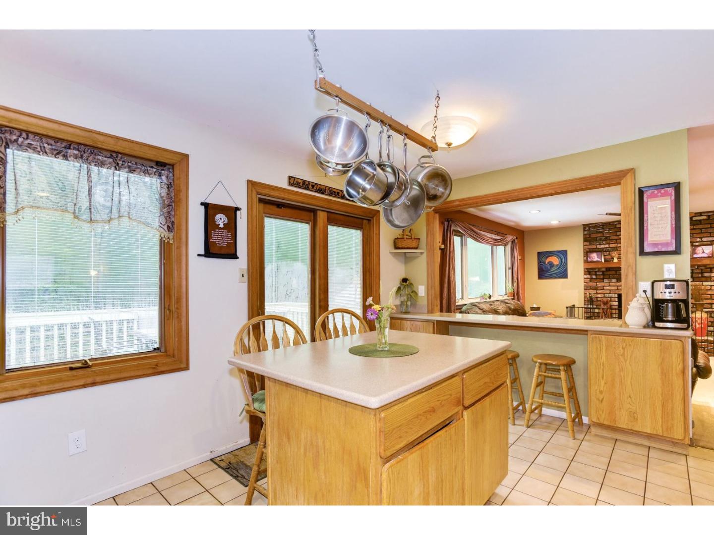 24 Wheatsheaf Road Shamong, NJ 08088 - Photo 10 of 25 Kitchen
