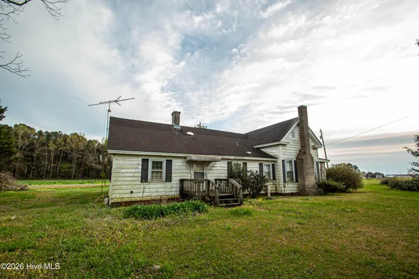 $261,400 | 8605 South Nc 41 Highway, Wallace, NC 28466