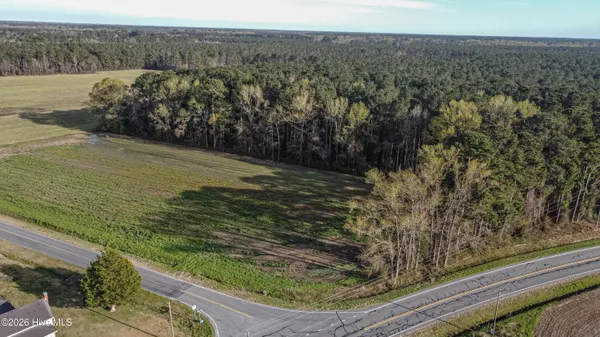 $261,400 | 8605 South Nc 41 Highway, Wallace, NC 28466