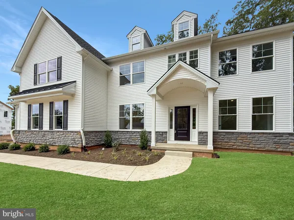 $1,098,000 | 8 Fortuna Drive, Lansdale, PA 19446