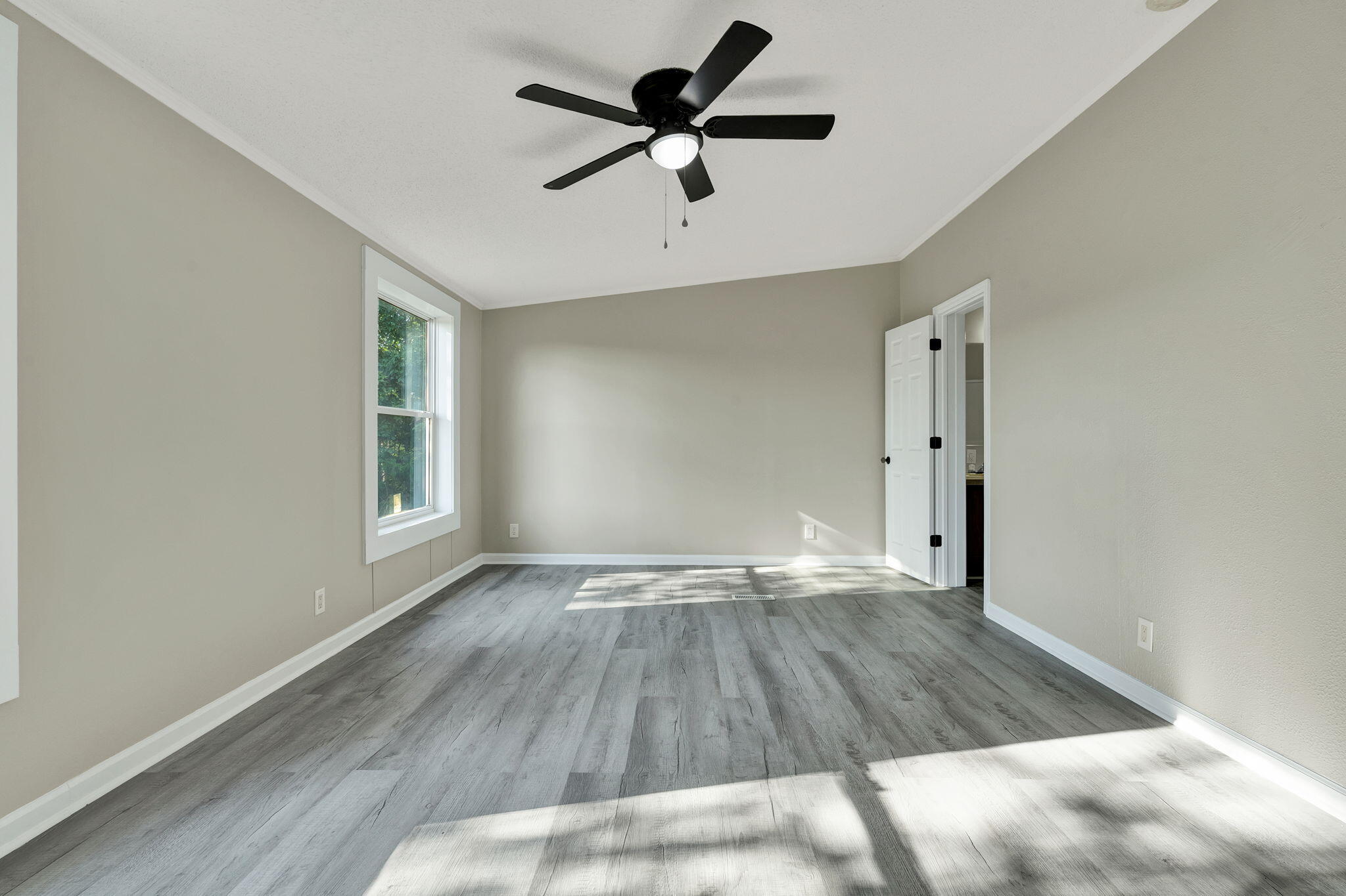 535 McDowell Lane Decatur, TN 37322 - Photo 11 of 43 28-web-or-mls-DSC01937