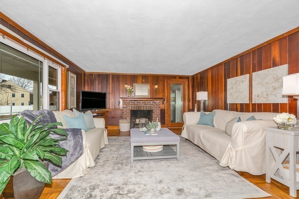 10 Dana Road Reading, MA 01867 - Photo 5 of 39 Gallery Image 5
