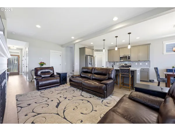 $569,900 | 13534 Northeast 110th Street, Vancouver, WA 98682