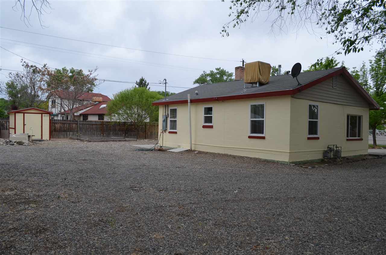 218 Grant Road Grand Junction, CO 81507 - Photo 16 of 20 Gallery Image 16