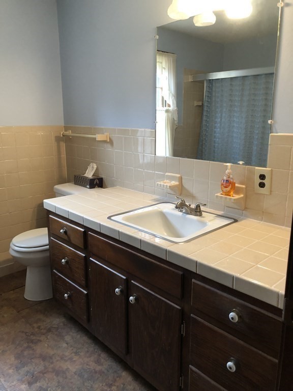 20 Hampden Road East Longmeadow, MA 01028 - Photo 12 of 21 Gallery Image 12