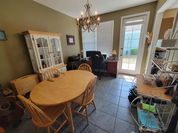 $1,850 | 4278 Avon Park Circle, Tallahassee, FL 32311