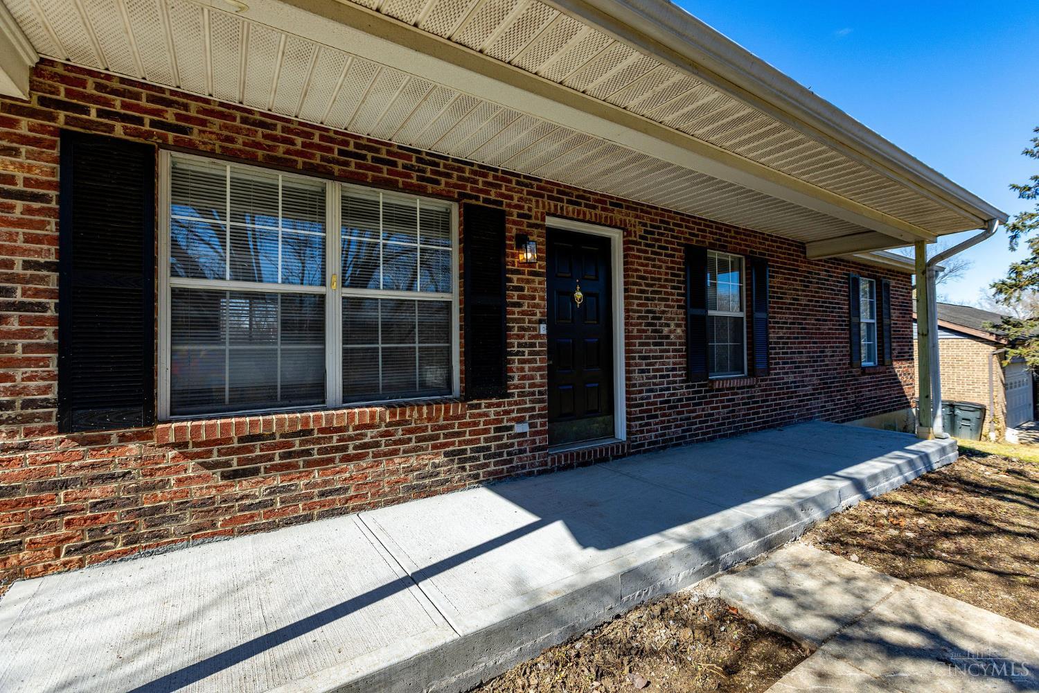 10493 West Mill Road Cincinnati, OH 45240 - Photo 2 of 65