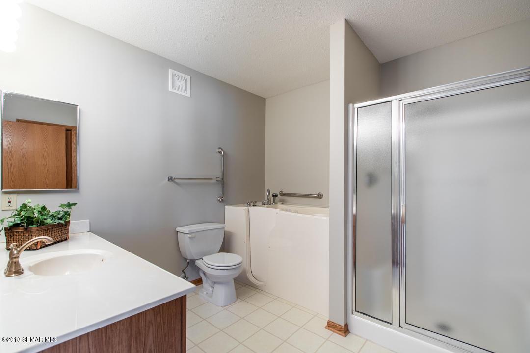 2828 Wellington Lane Southwest, Unit 11 Rochester, MN 55902 - Photo 12 of 22 Gallery Image 12