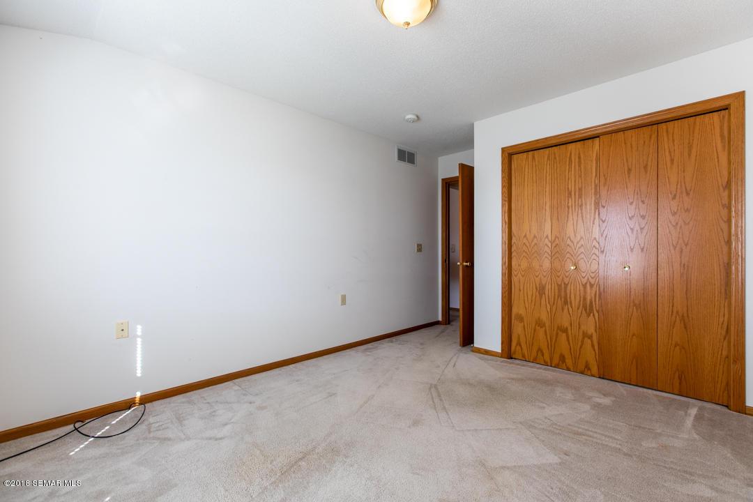 2828 Wellington Lane Southwest, Unit 11 Rochester, MN 55902 - Photo 13 of 22 Gallery Image 13