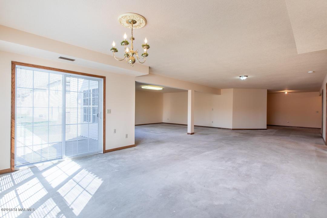 2828 Wellington Lane Southwest, Unit 11 Rochester, MN 55902 - Photo 17 of 22 Gallery Image 17