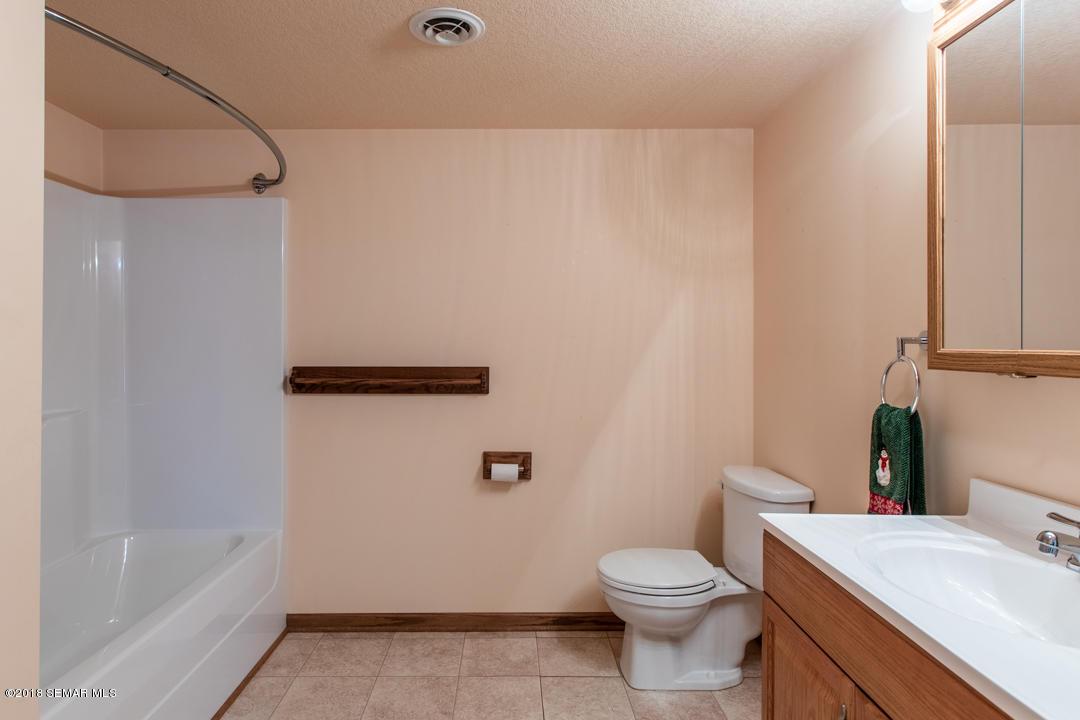 2828 Wellington Lane Southwest, Unit 11 Rochester, MN 55902 - Photo 20 of 22 Gallery Image 20