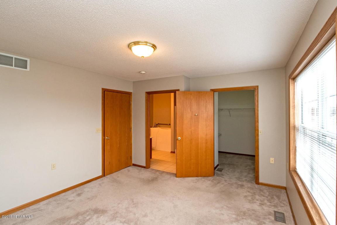2828 Wellington Lane Southwest, Unit 11 Rochester, MN 55902 - Photo 10 of 22 Gallery Image 10