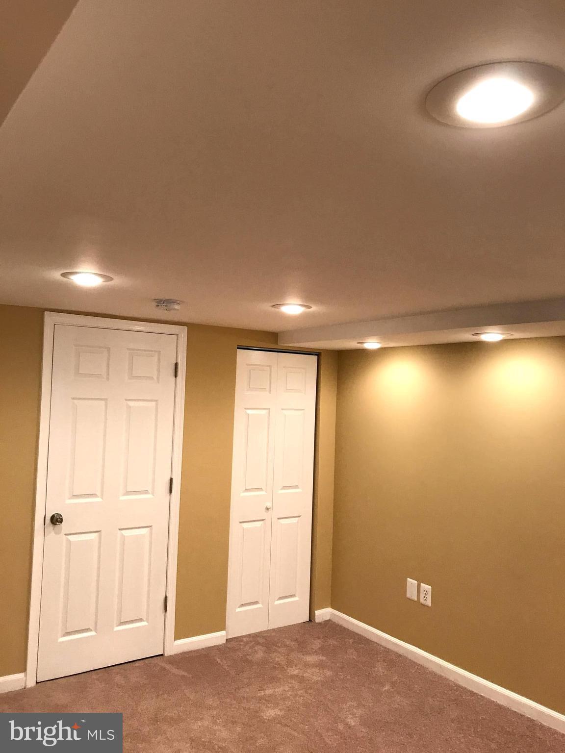 505 Welbrook Road Baltimore, MD 21221 - Photo 17 of 27 a view of an empty room