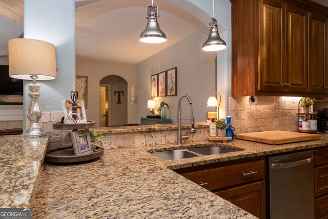 $464,900 | 111 Shadewood Drive, Cataula, GA 31804