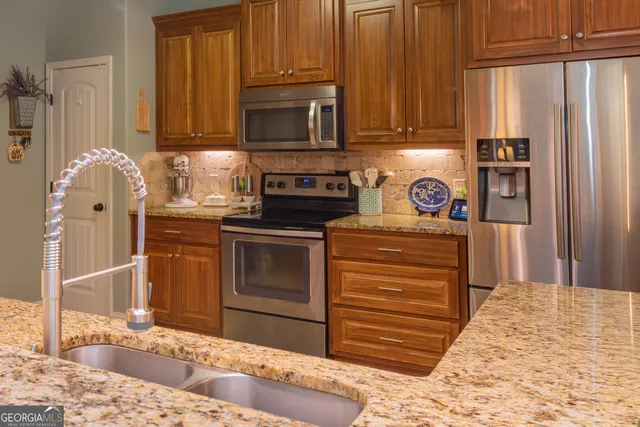 $464,900 | 111 Shadewood Drive, Cataula, GA 31804