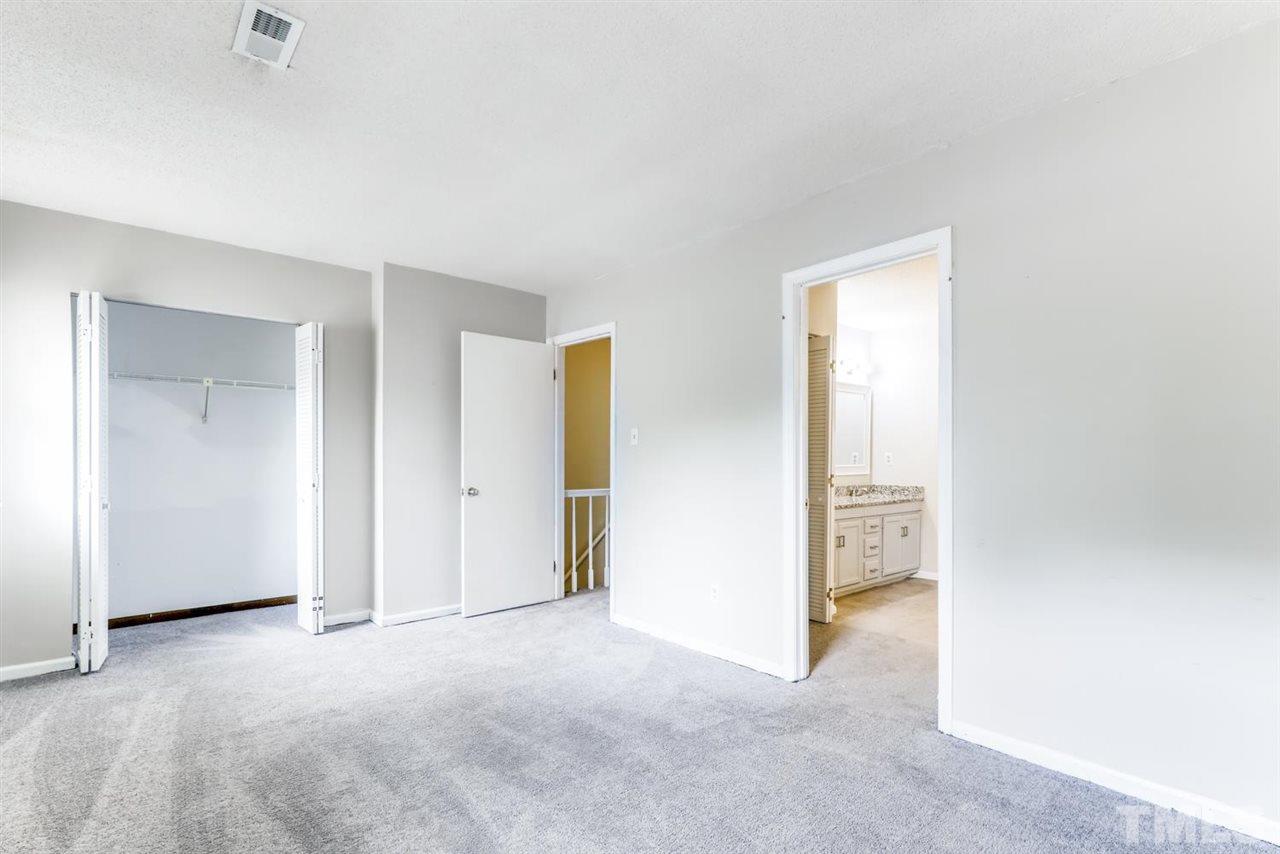 5462 Pine Top Circle Raleigh, NC 27612 - Photo 15 of 20
