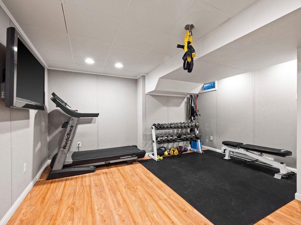 20 Maple Street Lexington, MA 02420 - Photo 35 of 42