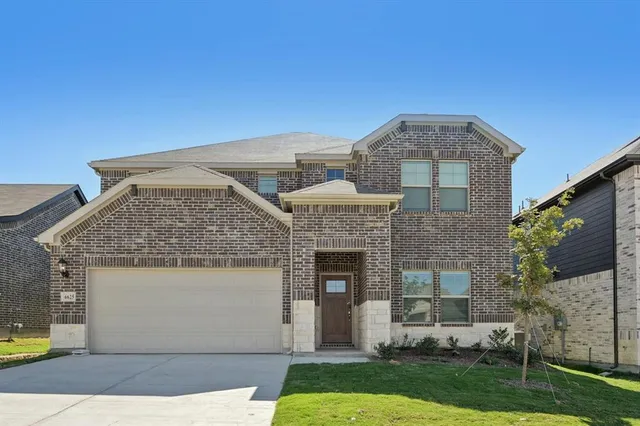 $3,100 | 6625 Vly Lk Lane, Crowley, TX 76036