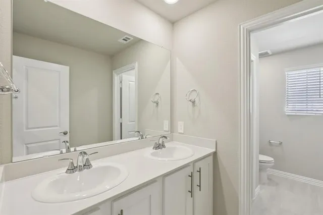 $3,100 | 6625 Vly Lk Lane, Crowley, TX 76036