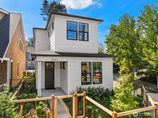 $1,549,000 | 9331 126th Avenue Northeast, Kirkland, WA 98033