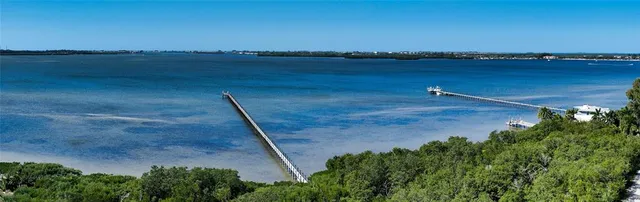 $1,219,900 | 8009 20th Place West, Bradenton, FL 34209