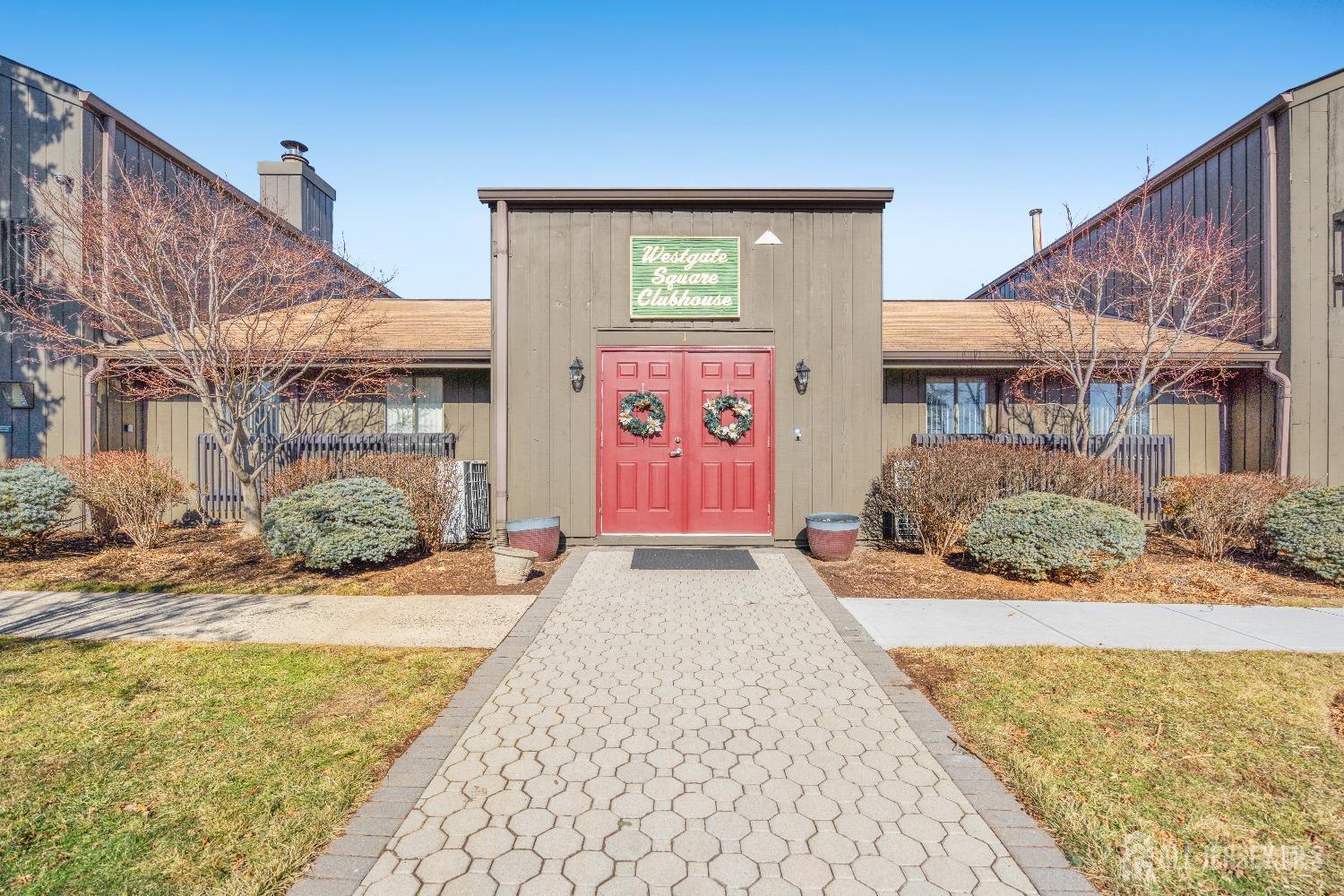 418 Westgate Drive Edison, NJ 08820 - Photo 22 of 26 a view of entrance front of house