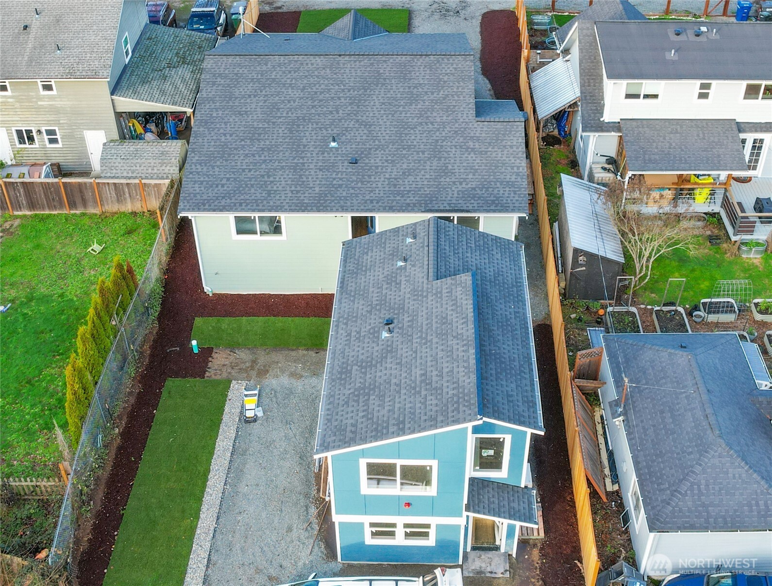 1251 Southwest 151st Street, Unit B Burien, WA 98166 - Photo 3 of 19