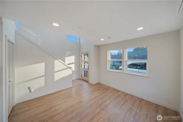 $599,000 | 1251 Southwest 151st Street, Unit B, Burien, WA 98166