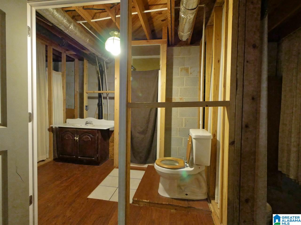 1609 Elizabeth Street Anniston, AL 36207 - Photo 19 of 25