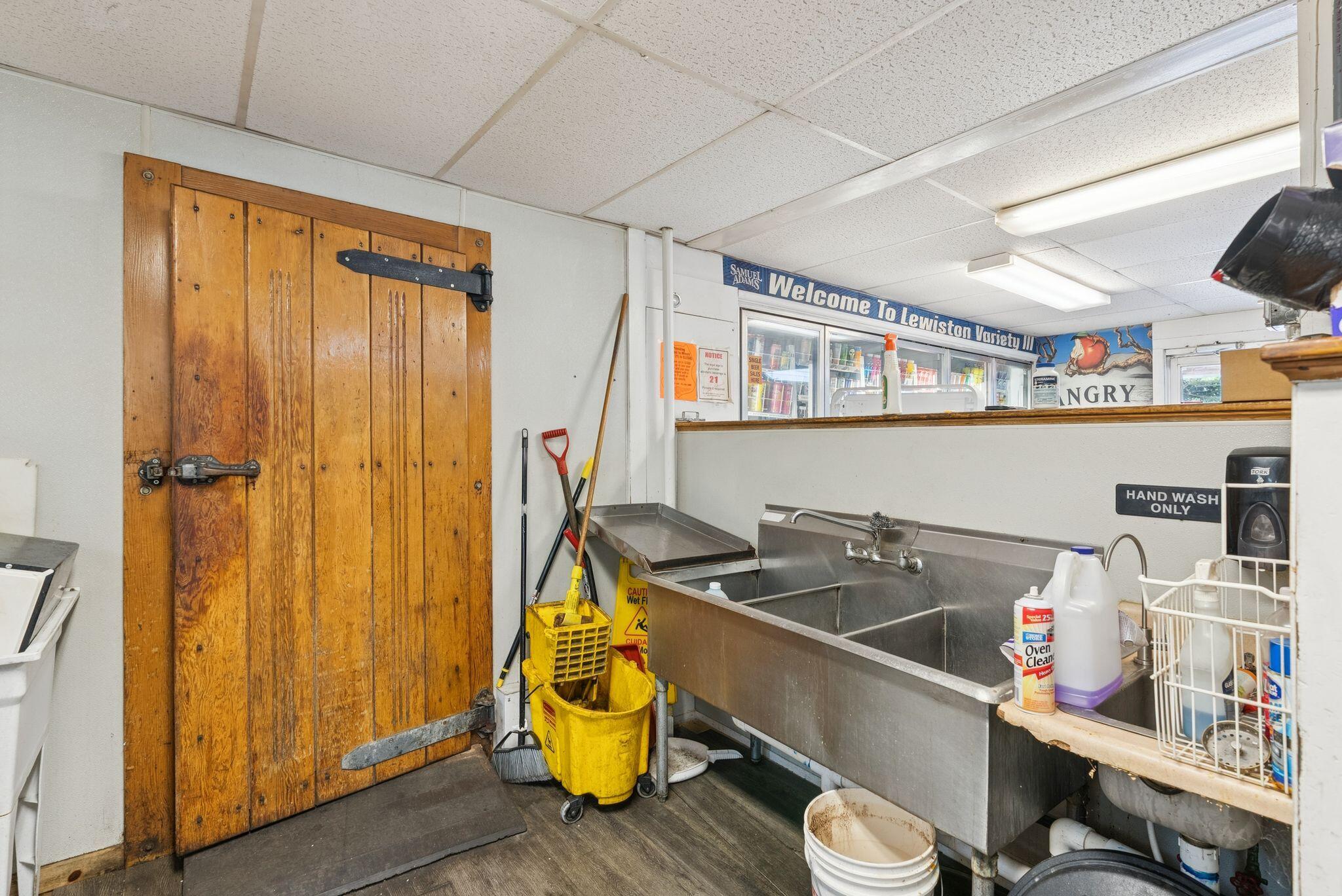 88 Russell Street Lewiston, ME 04240 - Photo 25 of 70 DSC09032