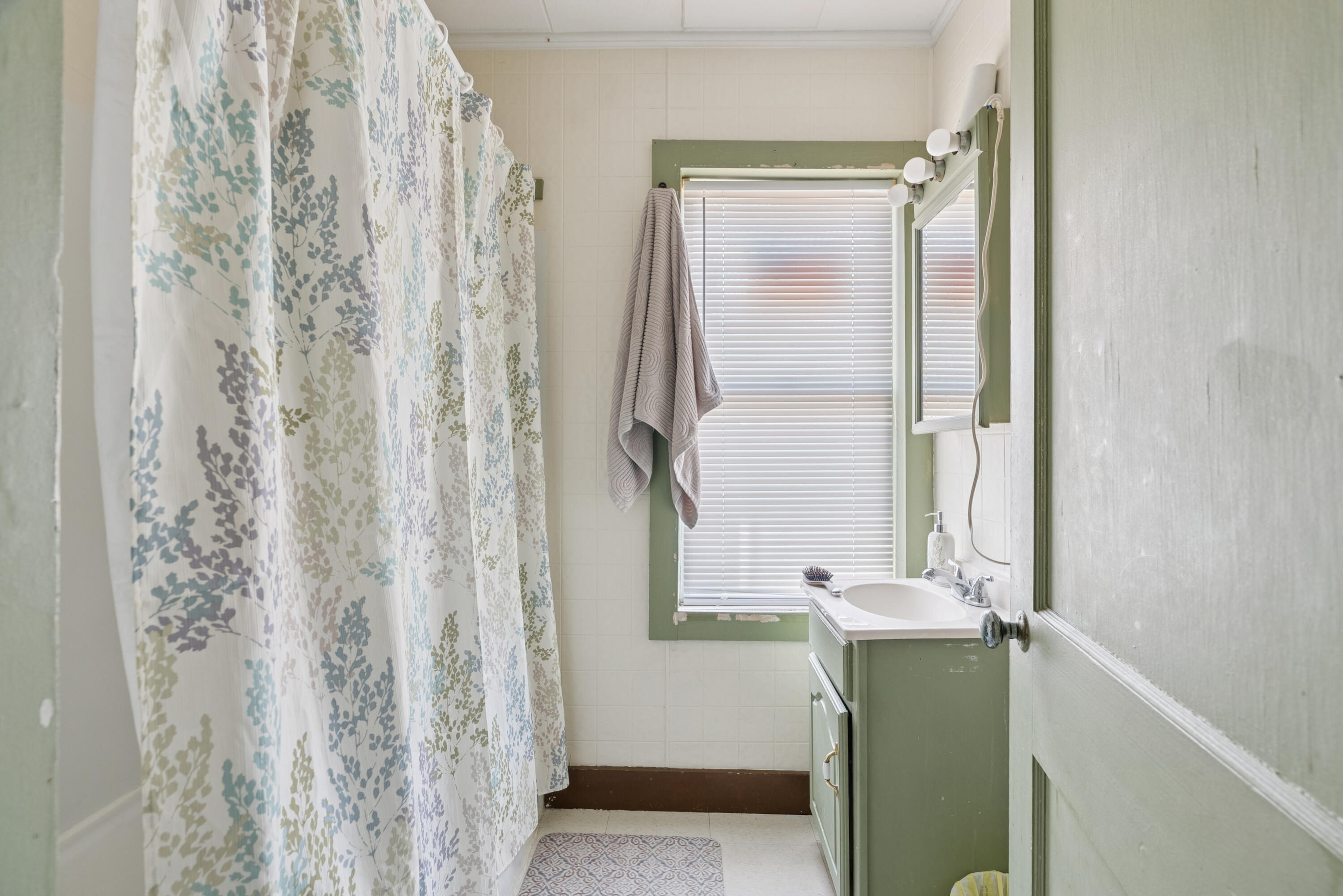 88 Russell Street Lewiston, ME 04240 - Photo 35 of 70 DSC04642