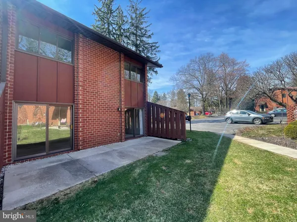 $2,550 | 301 Worthington Drive, Unit 301, Exton, PA 19341