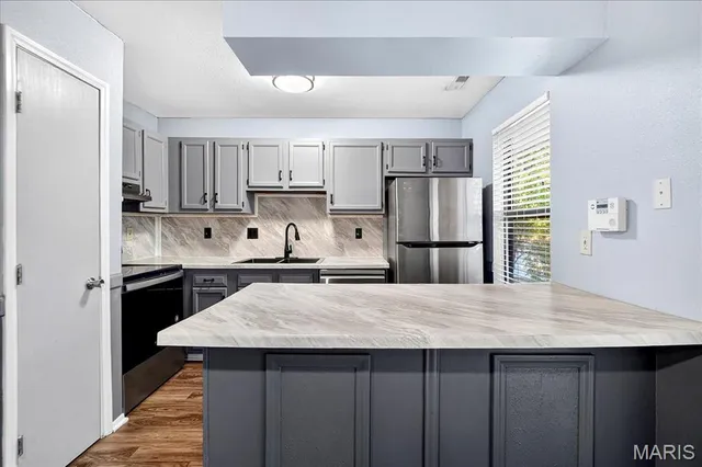 $90,000 | 1831 New Sun Court, Florissant, MO 63031