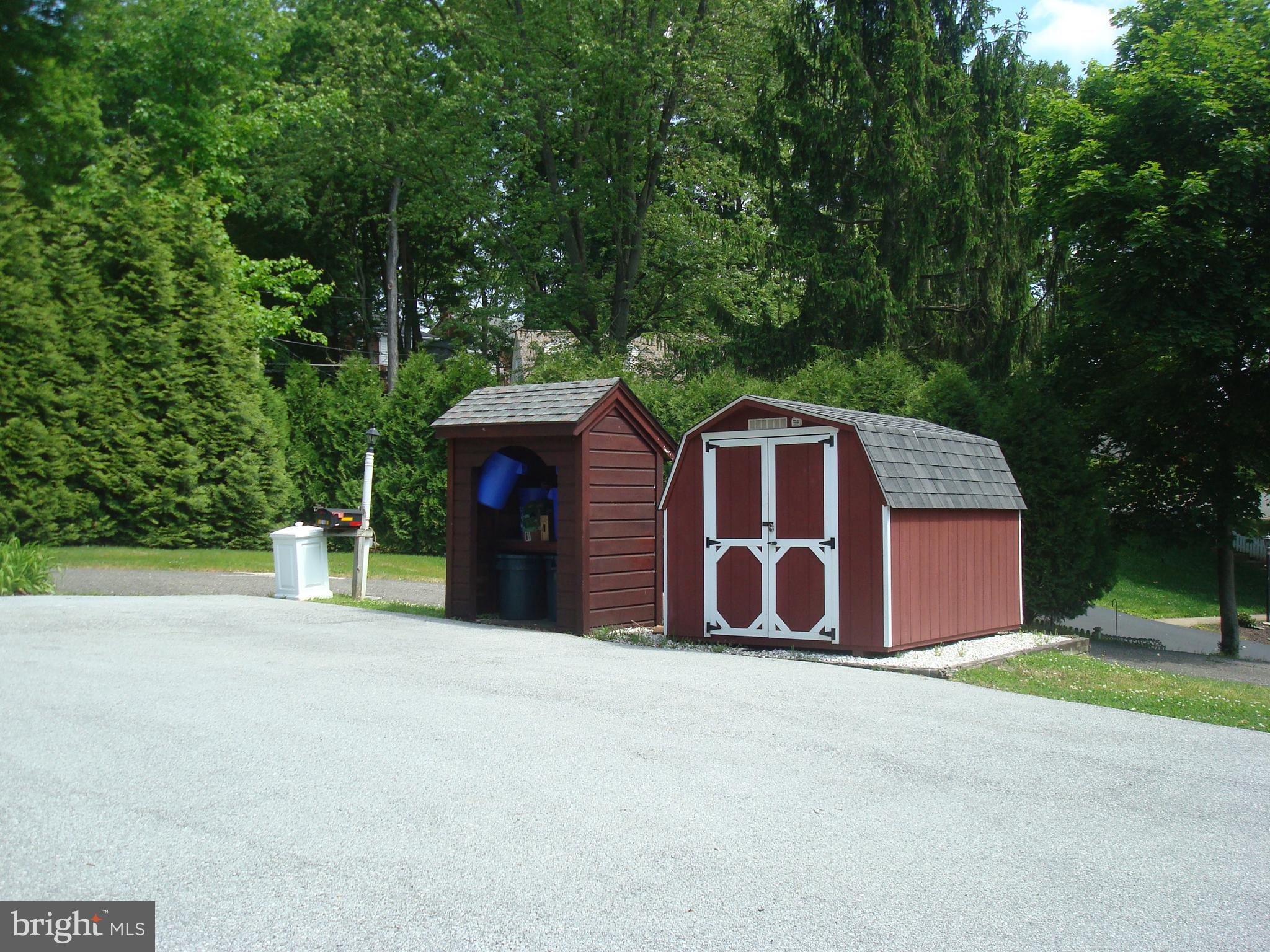 514 Spring Grove Lane, Unit 3 West Chester, PA 19382 - Photo 33 of 35 a front view of house with yard and green space
