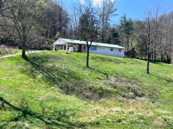 $165,000 | 5075 Highway 25E, Tazewell, TN 37879