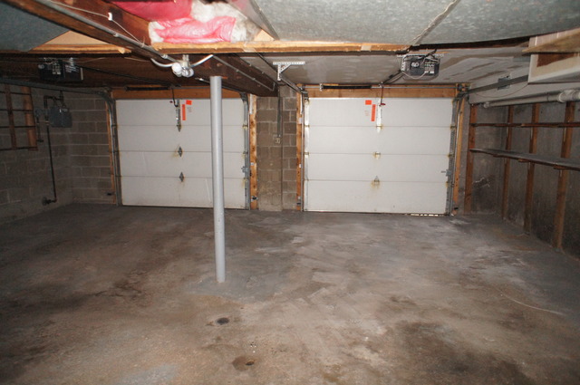 906 East North Path Wheaton, IL 60187 - Photo 25 of 25