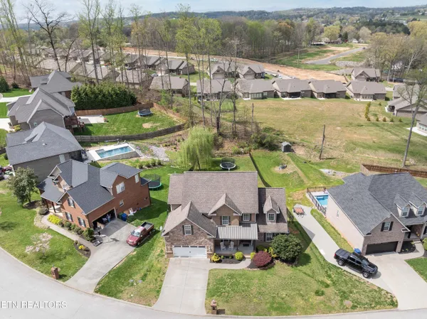 $629,900 | 1451 Branch Field Lane, Knoxville, TN 37918