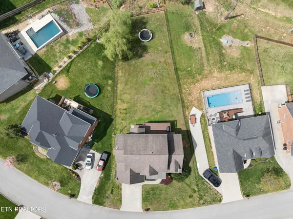 $629,900 | 1451 Branch Field Lane, Knoxville, TN 37918