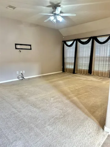 $1,800 | 1511 Village Townhome Drive, Pasadena, TX 77504