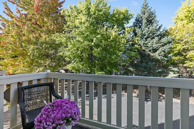 $225,000 | 2573 Canyon Drive, Plainfield, IL 60586