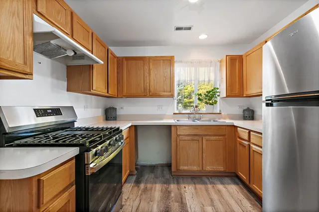 $225,000 | 2573 Canyon Drive, Plainfield, IL 60586