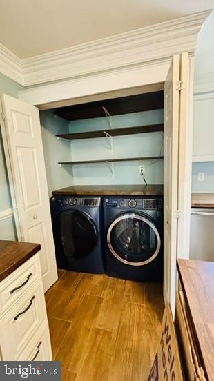 14308 Lindendale Road Woodbridge, VA 22193 - Photo 27 of 39 a close view of a stove top oven and cabinets