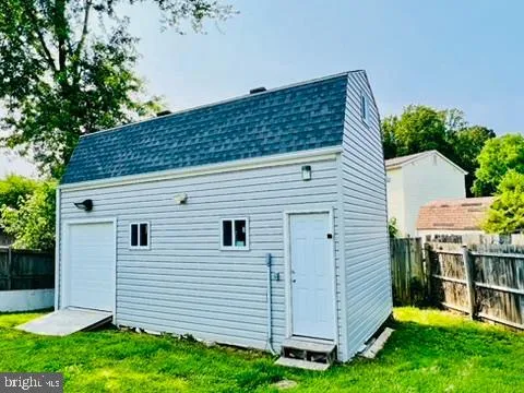 a view of a storage & utility room