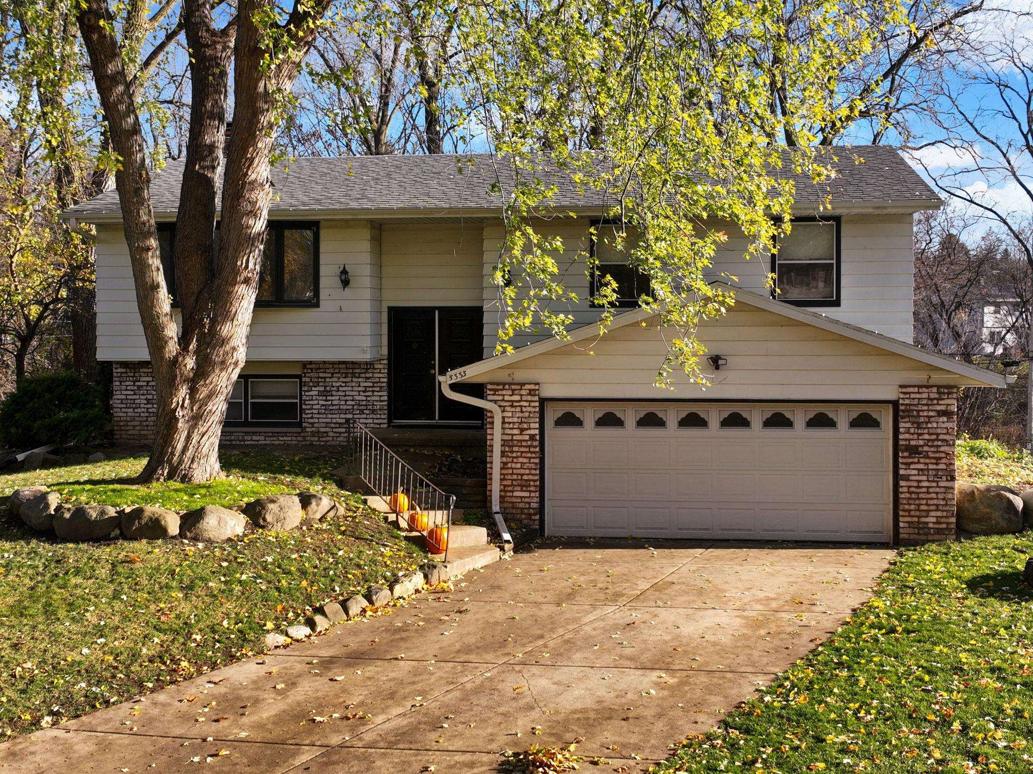 5333 Kingsbridge Road Madison, WI 53714 - Photo 1 of 1 Gallery Image 1