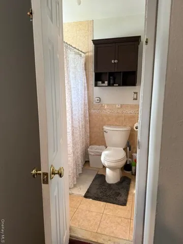 $543,000 | 120 Lockwood Avenue, Huntington, NY 11746