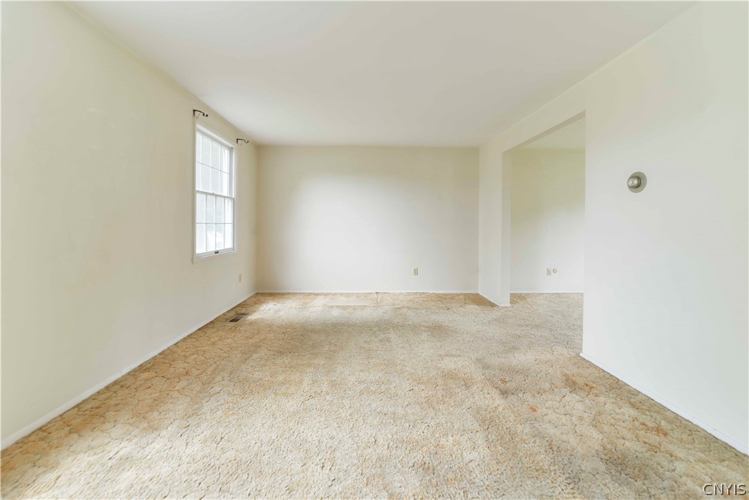 8296 Swallow Path Liverpool, NY 13090 - Photo 10 of 49 Gallery Image 10