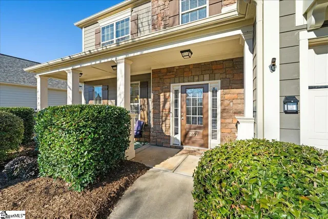 $489,900 | 237 Raven Falls Lane, Simpsonville, SC 29681