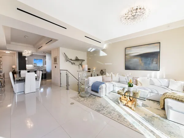 $1,295,000 | 3040 North Ocean Boulevard, Unit N204, Fort Lauderdale, FL 33308