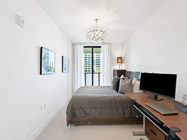 $1,295,000 | 3040 North Ocean Boulevard, Unit N204, Fort Lauderdale, FL 33308