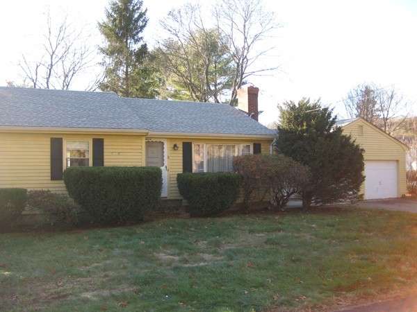 6 Charlotte Road Ipswich, MA 01938 - Photo 1 of 22 Gallery Image 1